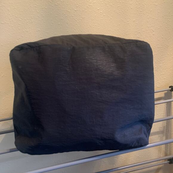 Lululemon On My Level Bag *19L Black Gym Workout Yoga Tote A42 - Picture 9 of 14